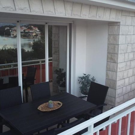Luxury Apartments Oasis Лумбарда Екстериор снимка